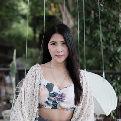 Skyviewvy's tweet photo. #NewProfilePic https://t.co/Ho70EUlTNb