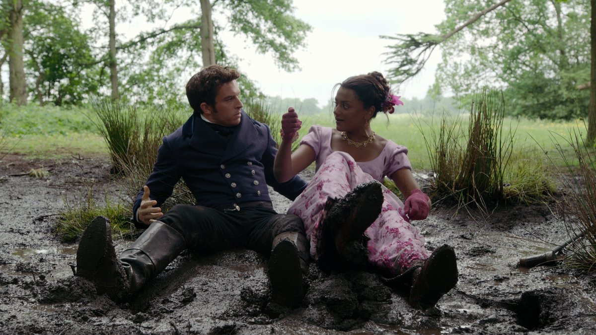 NetflixBrasil's tweet photo. 💕💕O amor está ̶n̶o̶ ̶a̶r̶ na lama. 💕💕

📺: #Bridgerton https://t.co/nE140s75D3