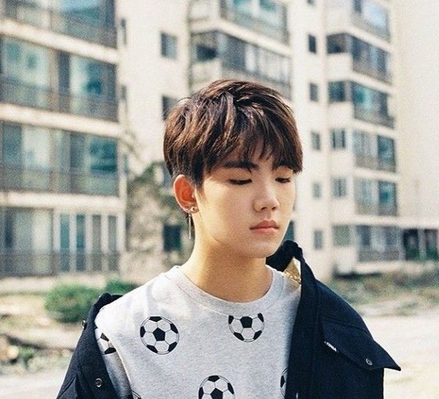 JaeminbGallery's tweet photo. Throwback #bangjaemin #재민 https://t.co/pLDJMk0AfD