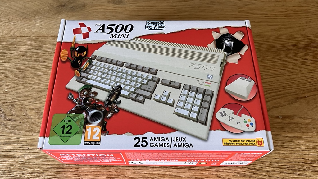 Logic855's tweet photo. I managed to get one. Really happy with the way it looks. Feels like I'm 14 years old again 😁 #amigamini https://t.co/fMsJevFGUm