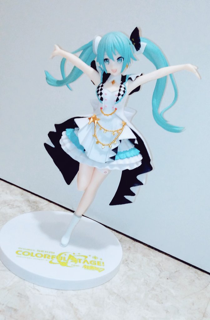 仕事でお世話になってる方からいただきました🌸 モモジャンミクチャン