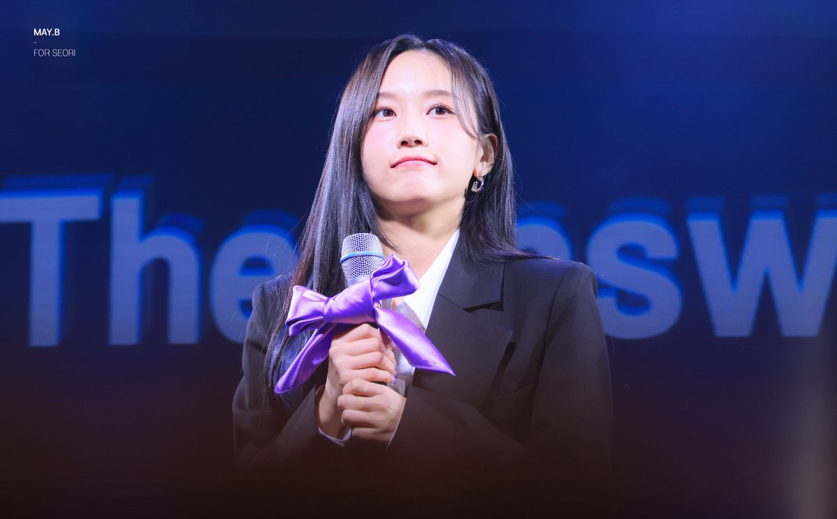maybe_seori's tweet photo. 220322 Seori [Can't Stop This Party] 음감회 

🐰입꾹꾹이🐰

📎 https://t.co/3DLFL6jJhz

#Seori #서리 #CSTP
@seori_official https://t.co/ystjSsUM2d