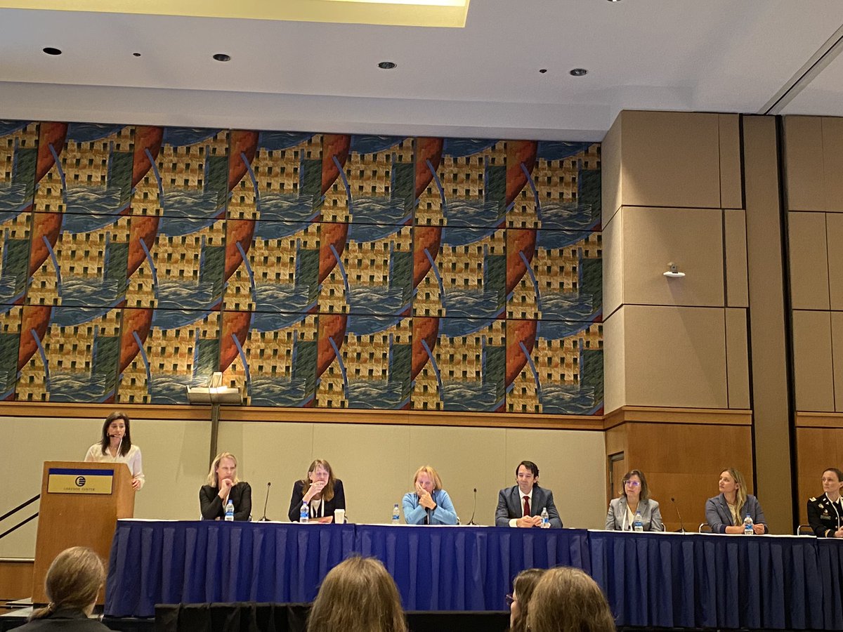 DrDeCampos's tweet photo. Great job as moderater @orthoqueen Dr Julie Dodds #AANARuthJacksonSocietySpecialty2022 #ACL @AANAORG @RJOSociety @TheFORUM15 great organization &amp; timing https://t.co/XTQ7E8wgMH