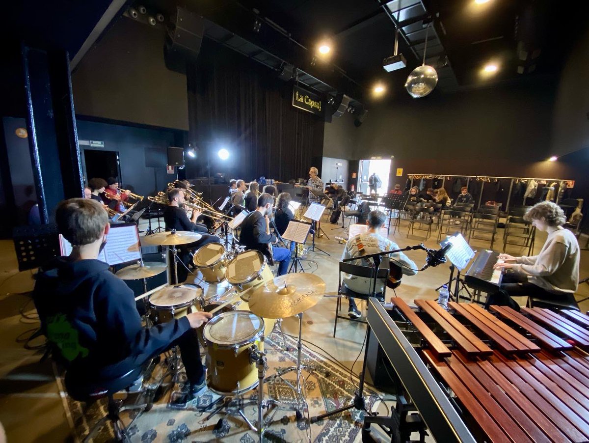 La Moderna. L’Escola de Música Moderna de Girona tweet media