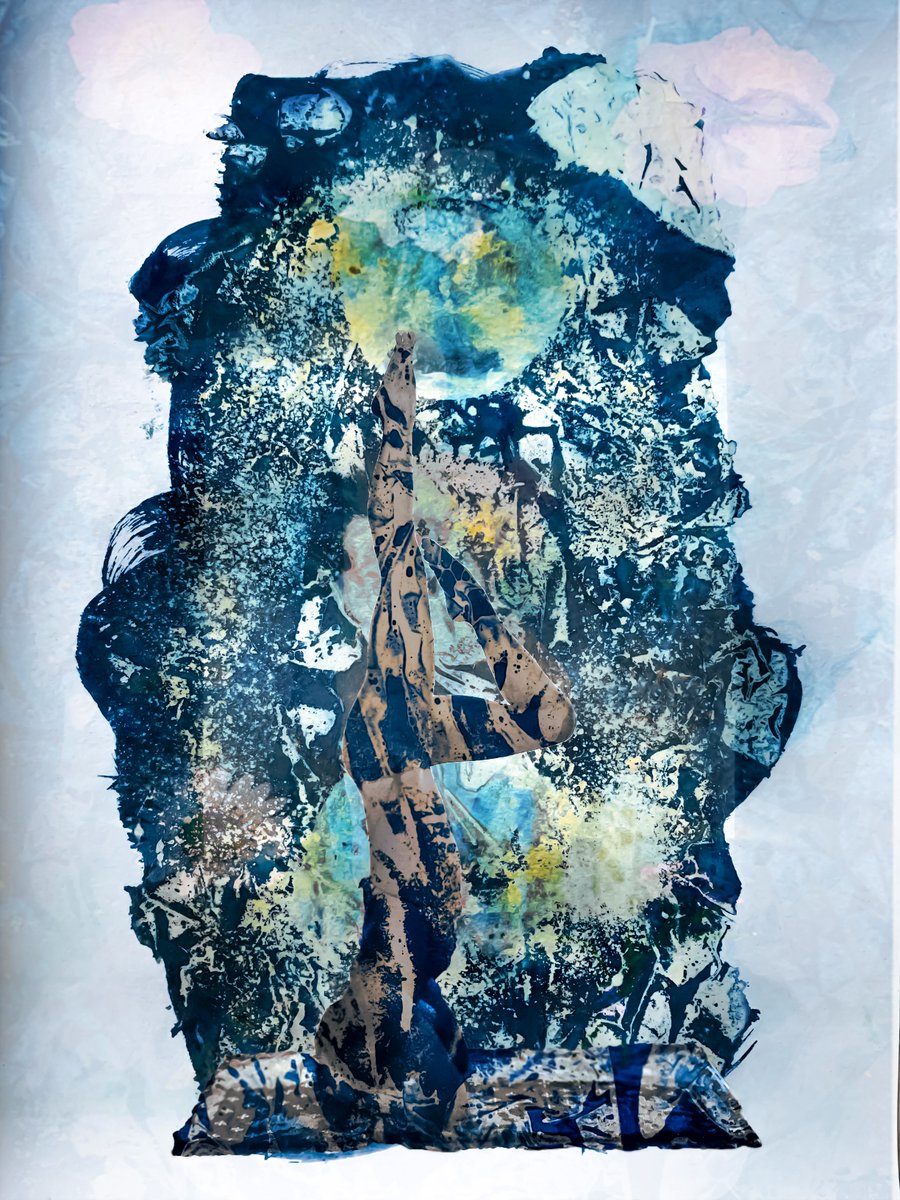 JimiAlbert's tweet photo. 'Balancing Energy' collab w/ Lianna Adams!
Ξ 0.125
Photo/Model: @lala_adams27
Cyanotypes: me
Lianna gives so much to artists & the community w/ her amazing heart! This piece is dedicated to her amazing energy!
https://t.co/rv85BFVZ6Y
#kommunity #NFTdrop #nftartist #yogagirl https://t.co/yqZFcGSTyz