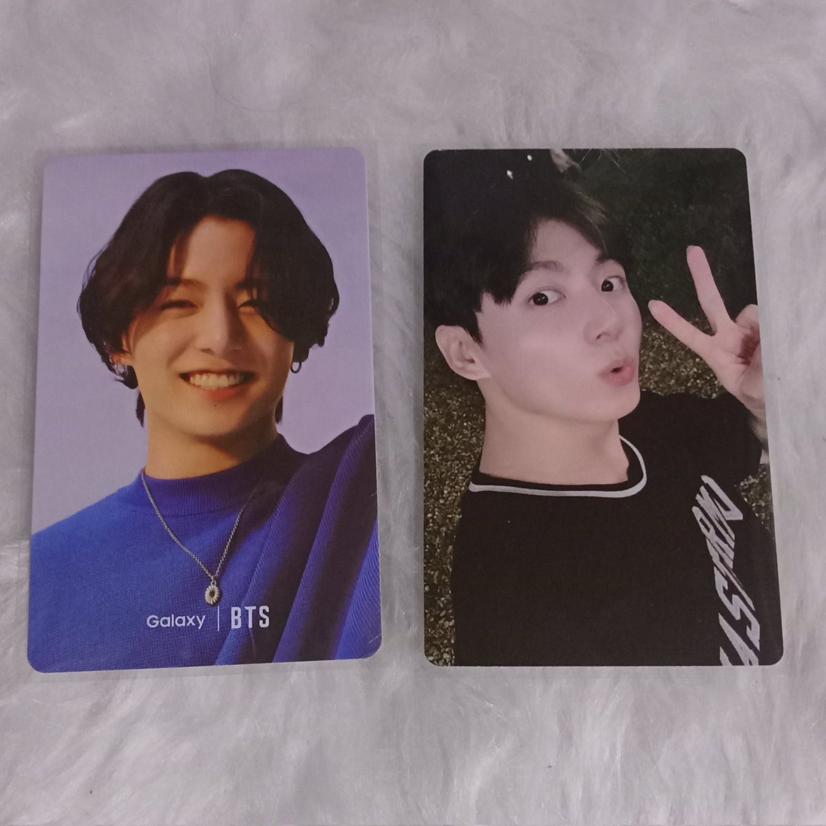 jeonjkp0gi's tweet photo. 💌 — happy mails !
It was a wish and it came true ♥️ finallyyy bungisngis koo came home today!! at ang pinaubaya kong jk its2 pc for @jeonkoocy (dahil mabait akong kaibigan) thank you so much beb @0613Bangtaniee deserved mo ng marami pang benta hahahaha mwah 😚💜 https://t.co/HTJhWuTIar