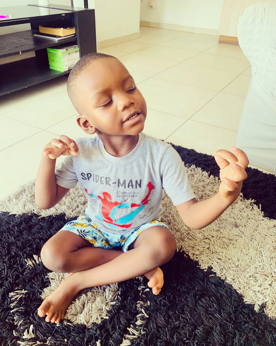 I need a boxing match no Jojo ngyamhalela loya she doesn’t have respect especially when it comes to black people.Kodwa nabo it’s a lesson ukuthi abafunde ukuthandana as blacks bahlezi be chwasana 🙄🙄but Jojo I wanna spin kick ya🤟🏾#RHODurban