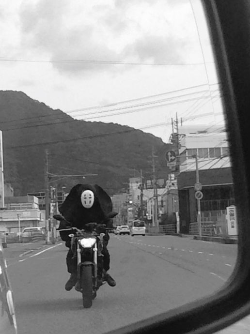 pochi13_'s tweet photo. Me on my way to break into UMM building to steal the footage of Dolla dancing to Cold Blooded by Jessi #DollaMiniShowcase https://t.co/WCjQoLk03a