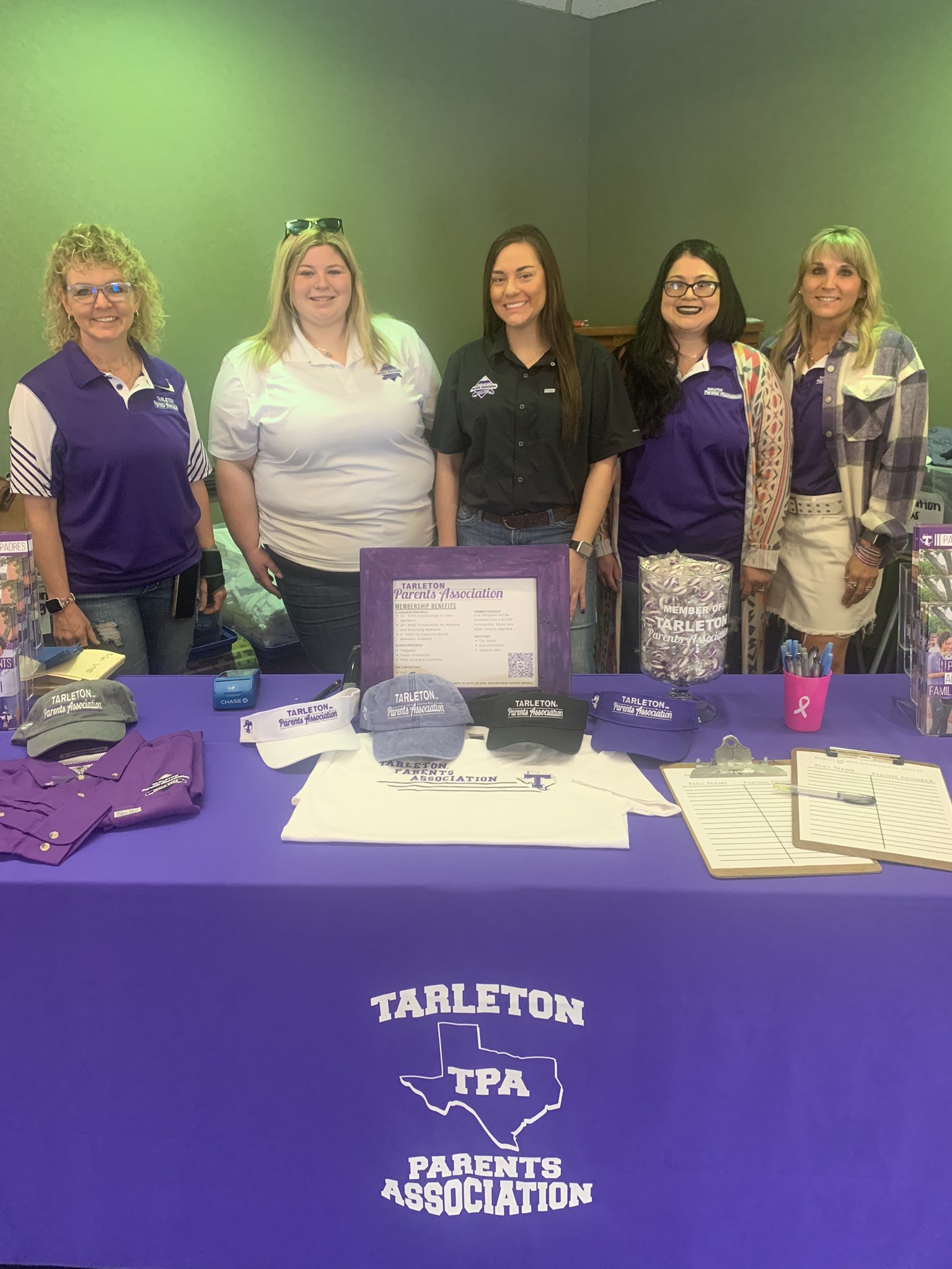 Lathes Towns on Twitter "TarletonParents are ready to meetngreet