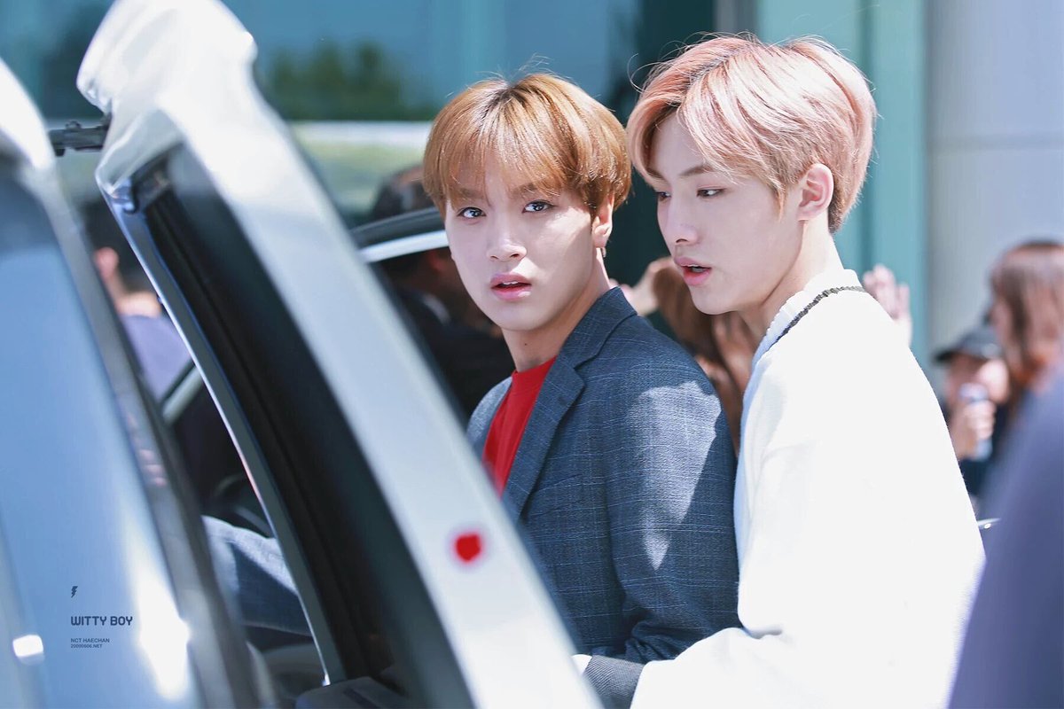 nana_privatz's tweet photo. #winchan ไม่เลิกกันได้ไหมคะ ;-;

#winhyuck ผ่านมาแล้ว 50 ปี
เรือนี้ที่แม่ปลูก เกือบสวนงามและยิ่งใหญ่
แต่เอสเอ็มขัดขาแรงมาก... https://t.co/FJ0n6PlP9L