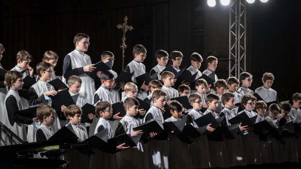 manresadiari's tweet photo. L'escolania de Montserrat omple la Basílica de la Seu
@EscolaniaMont  @ajmanresa  @Manresa2022  @ManresaTurisme
    
https://t.co/qJVW5mNT7m https://t.co/sqVyNnXpBa