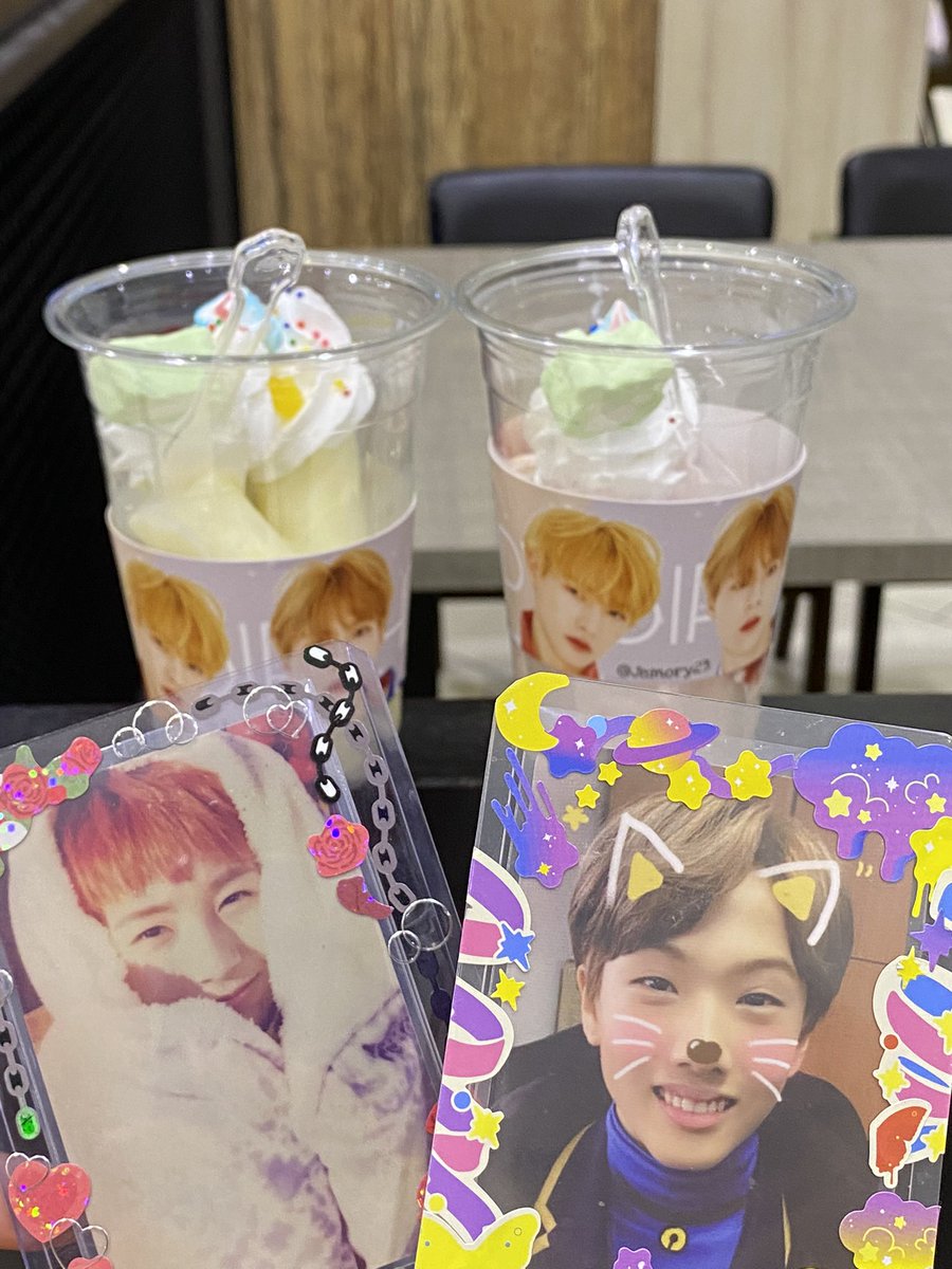 aynasfiah75's tweet photo. Thank you @jemory23 for the event❤️
@ntsyinsy #jemory23 https://t.co/Jpy6bgACBs