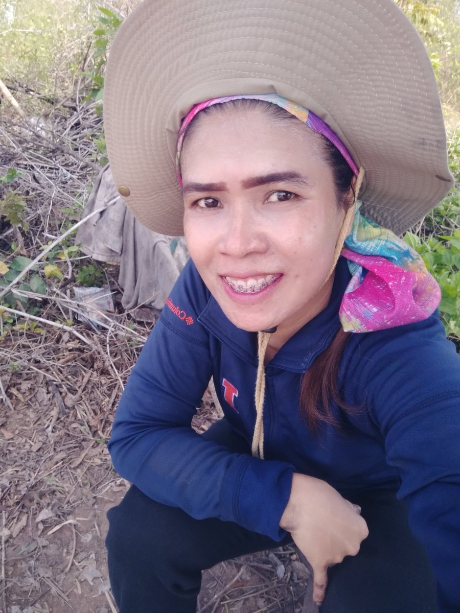 PelngHe's tweet photo. เชื่อเถอะมีเงินแล้วมีความสุข ต่อให้เรื่องอื่นจะแย่แค่ไหน แต่ถ้ามีเงิน ชีวิตก็จะซอฟต์ขึ้นมาก https://t.co/n7jvAYTlW4