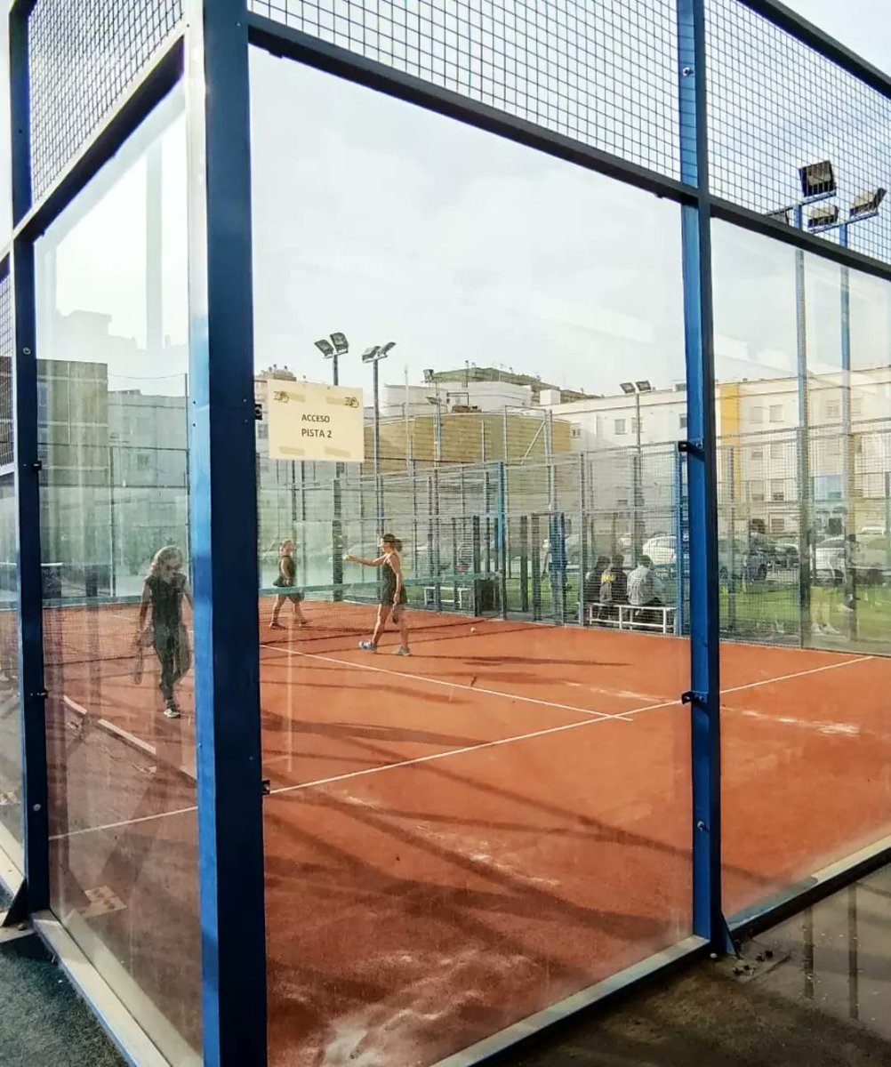 IV Torneo Solidario Deportivo, a beneficio de la #PazEnUcrania
⏩ Magnífico día ☀☀☀
⏩ Mejor ambiente 👋👋👋
⏩ Barra solidaria 🍺🍔🍟
<a href="/mayordonbosco/">CMU SAN JUAN BOSCO</a> <a href="/AtlasGimnasio/">Atlas Gimnasio</a> <a href="/SalesianosSMX/">Salesianos SMX - #UnSueñoParaTi</a> <a href="/ccmmue/">Consejo de Colegios Mayores Universitarios</a> <a href="/unisevilla/">Universidad de Sevilla</a> #YoSoyColegial #SolidaridadConUcrania