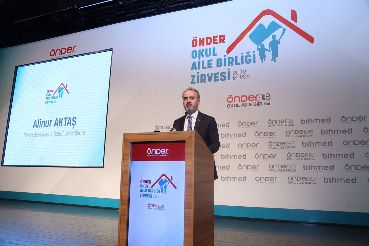 Alinur Aktaş