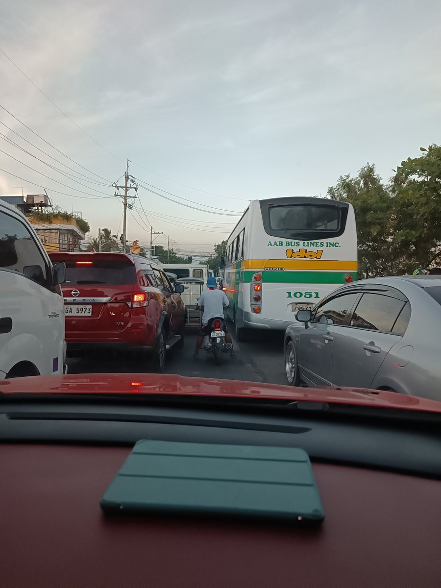 What is happening Naic?

#heavytrafficNaic