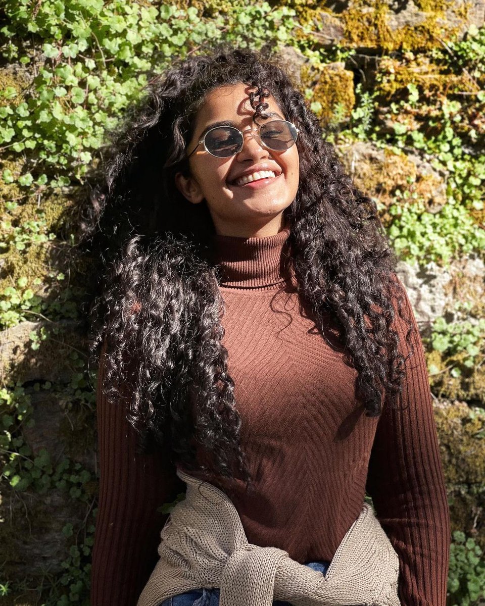 AnupamaTrends's tweet photo. Curly Beauty 😍 @anupamahere 

#AnupamaParameswaran https://t.co/EomBUmuWz5