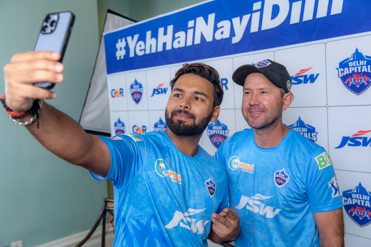 DelhiCapitals's tweet photo. DC's First Press Conference of #IPL2022 ✅🤳🏻💙

Video coming soon, stay tuned 👀

#YehHaiNayiDilli #DCvMI @TajMahalMumbai https://t.co/w53M0wX4PB