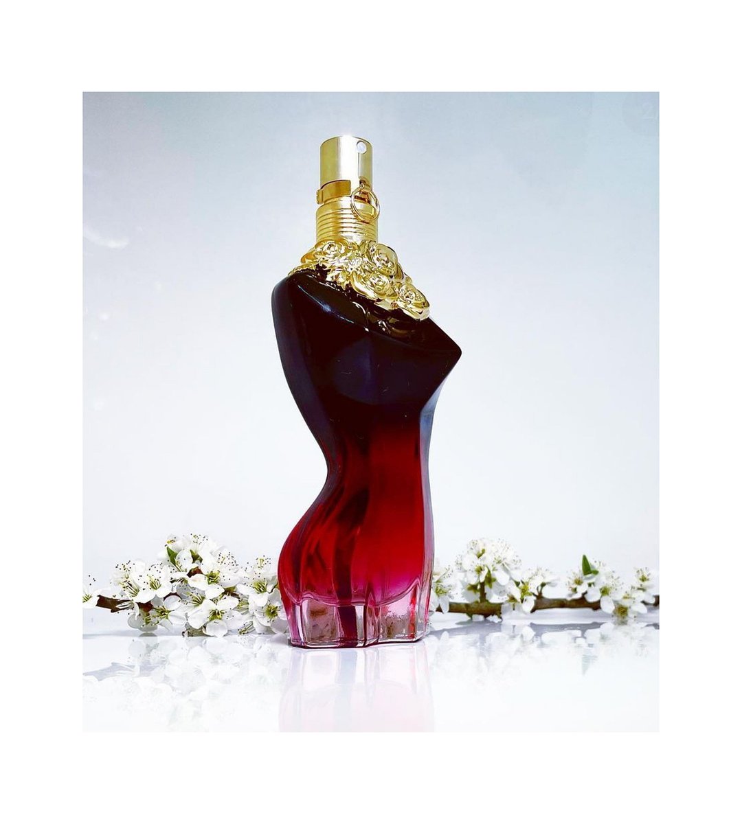 CollectUg's tweet photo. La Belle - Jean Paul Gaultier
100mls EDP @550k https://t.co/ebXBf2W6GW