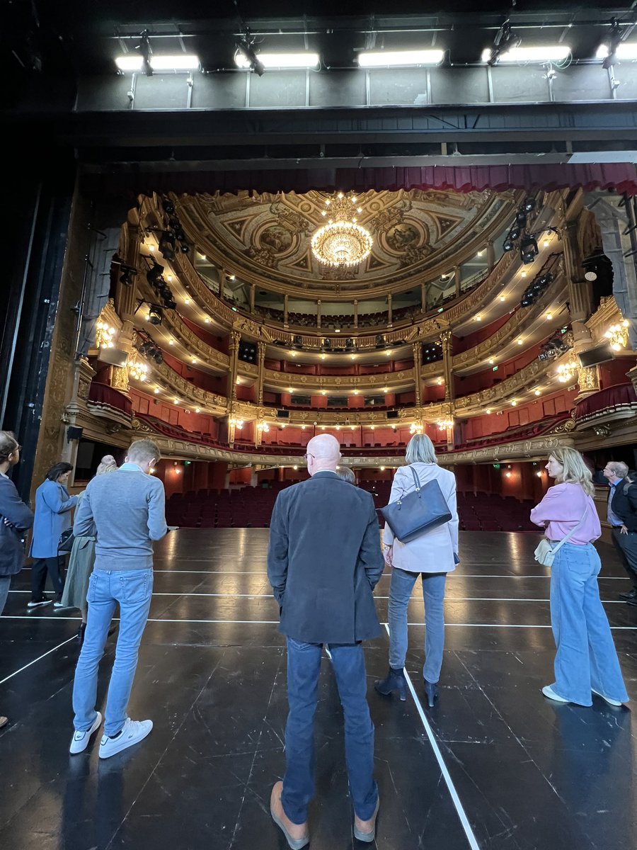 orry_vdw's tweet photo. Gisteren waren we met commissie #Cultuur op werkbezoek, in het mooie Gent.

Fijn om nog eens hele dag met collega’s &amp; mensen uit veld op stap te zijn. Over VL cultuurbeleid, met grote &amp; kleine spelers, over infrastructuur- en artistieke plannen, inclusie, internationalisering,… https://t.co/sDsvD7hijg