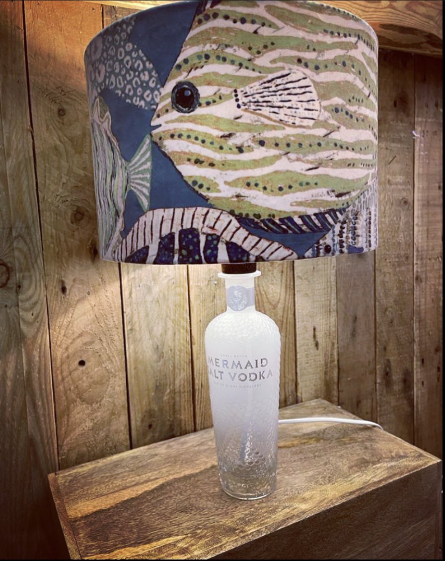 Launching our own designs of upcycled gin bottle lamps and lampshades, which one is your favourite?  😀 #dorsethour