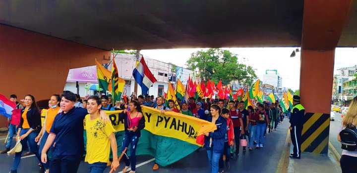 FNCParaguay's tweet photo. La #LuchaProlongada -declarada en cuarto intermedio- dejó aprendizajes, generó conciencia sobre la necesidad de organización y de luchar juntos por la transformación de nuestro pais, y experiencias para seguir tejiendo la unidad de organizaciones campesinas, indígenas y populares https://t.co/lrfddmPrAD