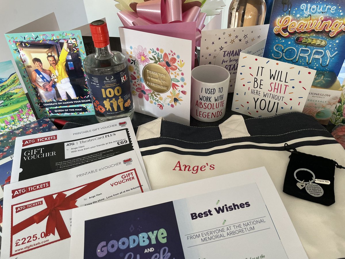 ange_ham's tweet photo. Fab day @Nat_Mem_Arb yesterday. So many messages in my leaving card-some made me laugh-some bought a tear to my eye! Such amazing &amp; thoughtful presents &amp; my very own flapjack cake! Then drinks in pub garden! @MJ_Ellis @philipparawlins #perfectsendoff #itsnotgoodbye #illbeback https://t.co/uyNLEWMdOr