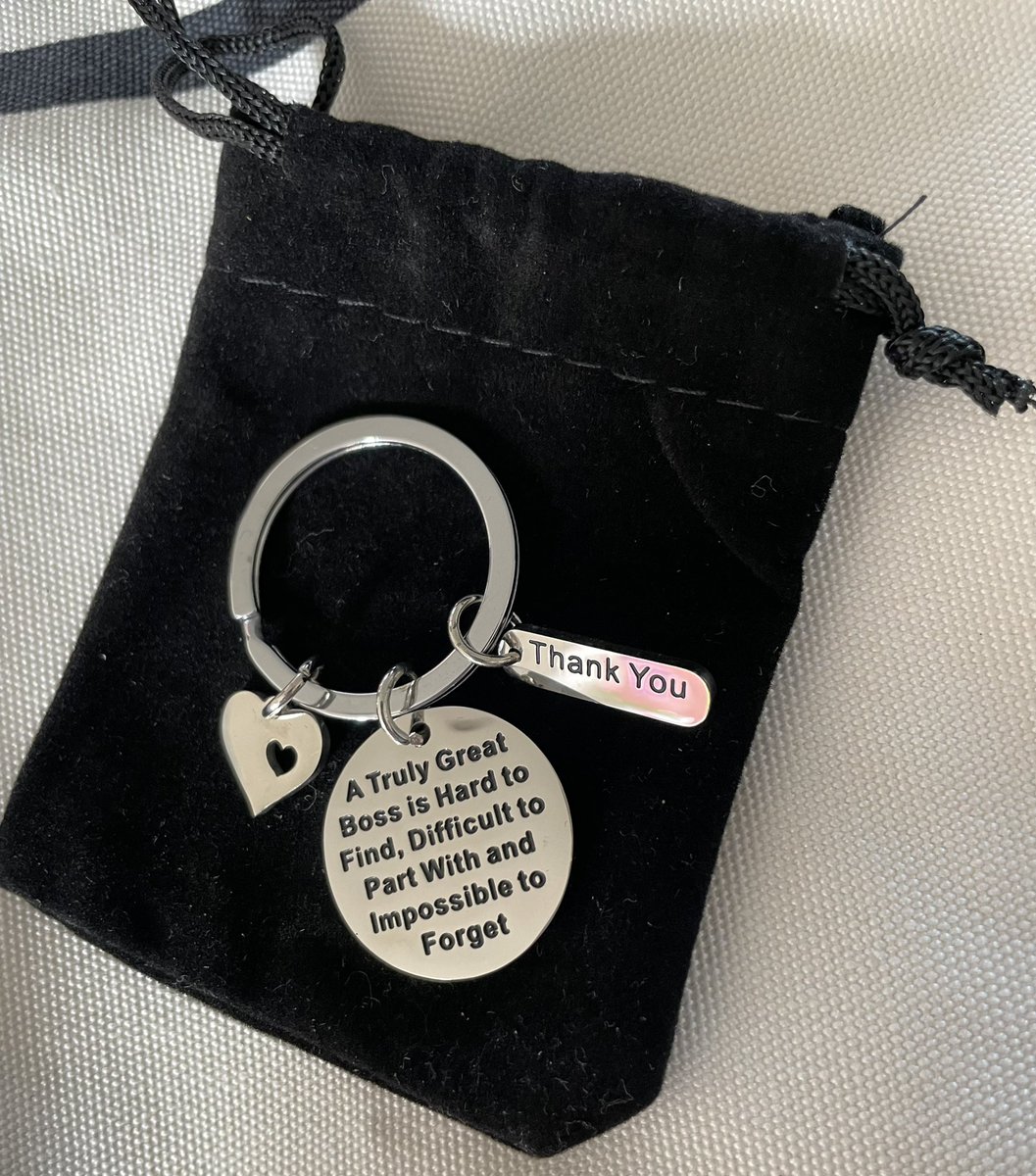 ange_ham's tweet photo. Fab day @Nat_Mem_Arb yesterday. So many messages in my leaving card-some made me laugh-some bought a tear to my eye! Such amazing &amp; thoughtful presents &amp; my very own flapjack cake! Then drinks in pub garden! @MJ_Ellis @philipparawlins #perfectsendoff #itsnotgoodbye #illbeback https://t.co/uyNLEWMdOr