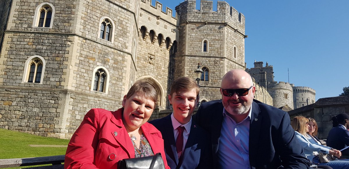 Lovely day in Windsor with our oldest, Will, for the final of the Historical Association’s Great Debate. Just getting here has been a fabulous achievement 👏👏👍 #Proud
