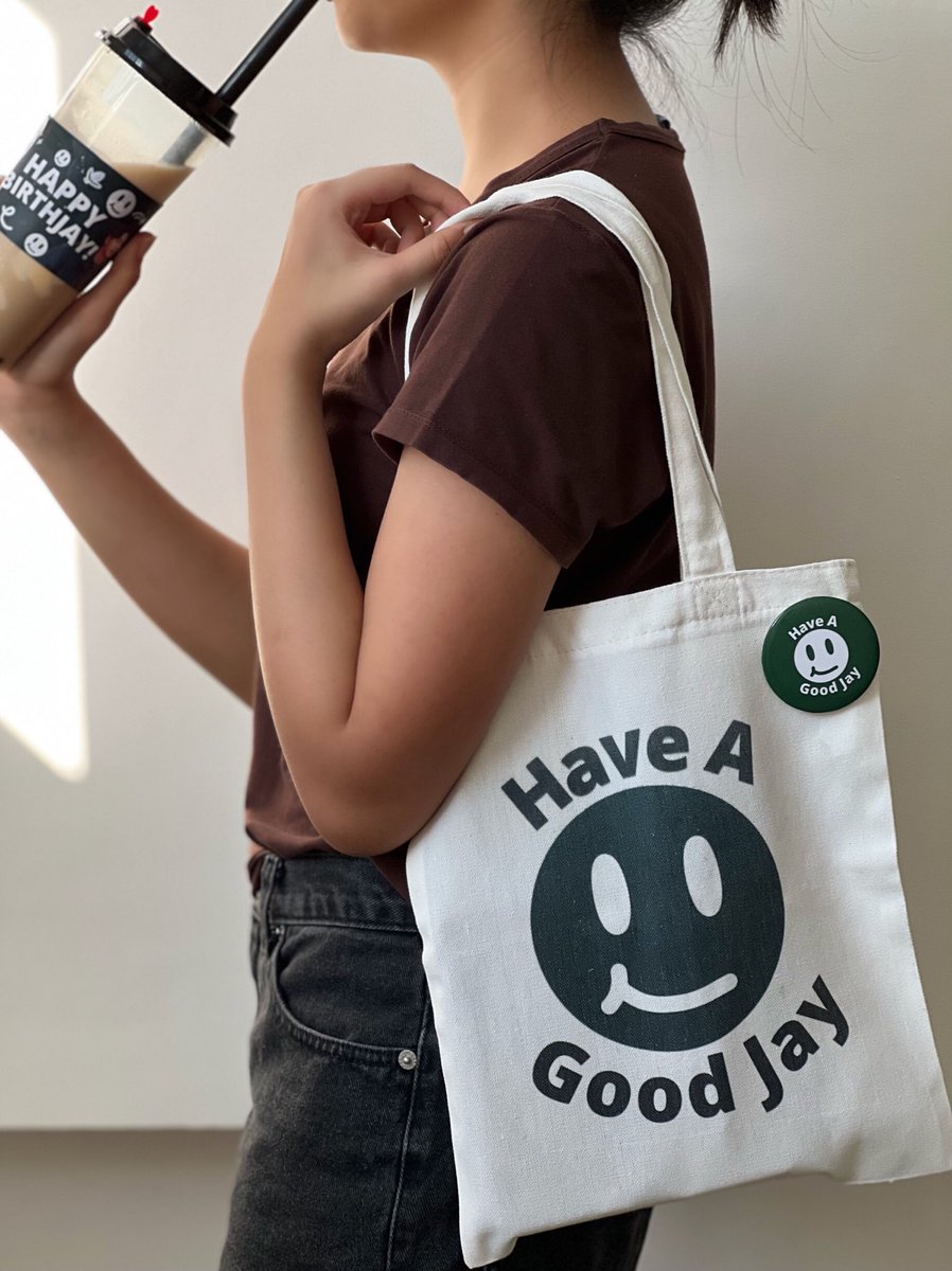 nishimurafolder's tweet photo. interest check // ic 

jay stay at home cupsleeve kit !! 
- check thread for more infos

#have_a_good_jay ☻

please reply if interested !

wts lfb enhypen park jongseong #jay #enhypen #parkjongseong https://t.co/dWRqge9yNq