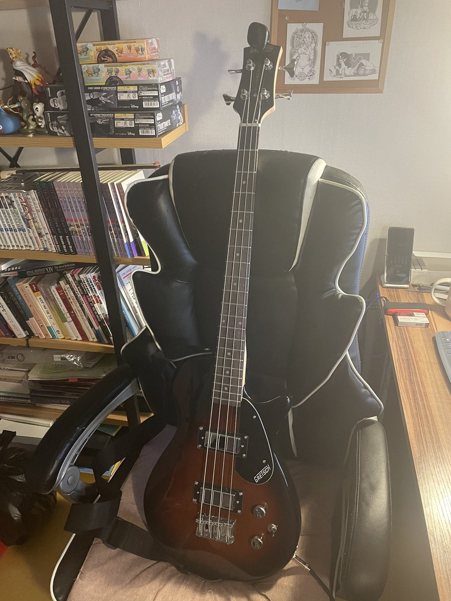 숏스케일 베이스 써보고싶어서 정말 오랫만에 새 베이스 샀드아 🤘🤪