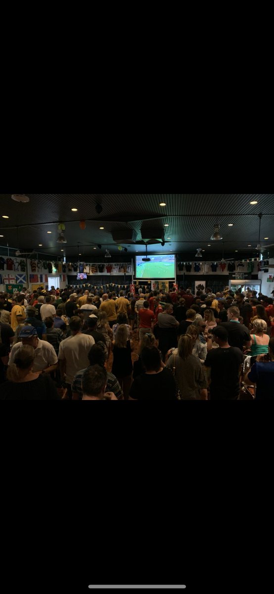 mickskehan's tweet photo. #ADayinUnion what do I love about #Rugby the friends I have made, the memories, the excitement, the humour, the friendship, the fun, the occasions in the past and the future ones yet to happen #SeaofBlue #StrongerasFive 💙💙💙 💛💛💚 #imthePhotoBomber https://t.co/sFIy5x14gd