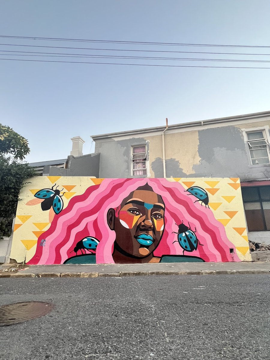 Honoured to have met <a href="/nard_star/">Nardstar*</a> yesterday and spoken about her breathtaking murals and life as an artist in Cape Town 💫