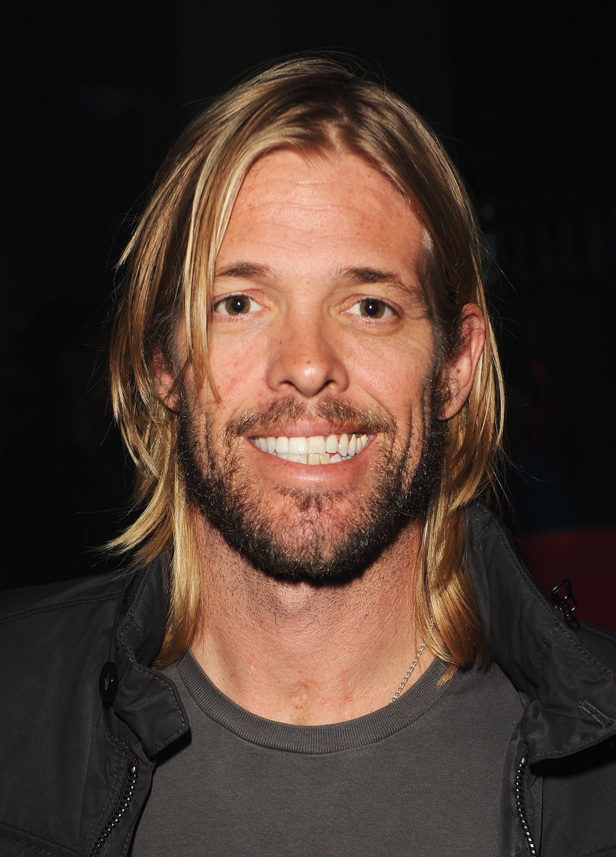glodglodsson's tweet photo. RIP Taylor Hawkins https://t.co/ErHquW8o3S