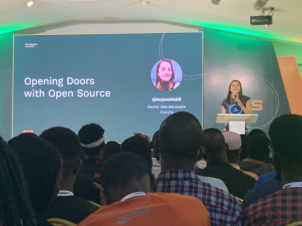 precillieo's tweet image. How we turned up! #OSCAFest2022 DAY 3🔥🔥

I am determined to expand my network today 😭 I haven’t done well in the past 2 days.😭

I refuse to be shy again✊💃 

#githubXosca #githubxoscafest22 #OSCAFEST