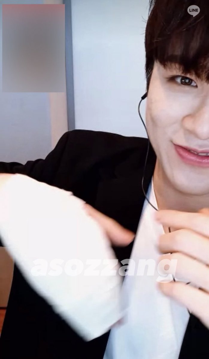 iksanfiles's tweet photo. oh no, please be careful junghwan. get well soon! https://t.co/xGawkHc0em