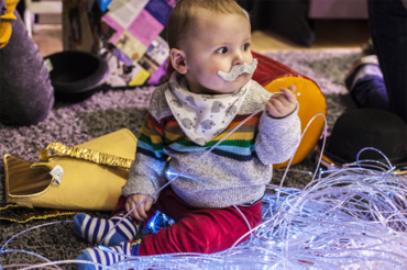 Family Rave | Sunday 3 April, 11am, 1pm
 
Bring your whole family along to the Springtime Enchanted Forest, with multi-sensory play, disco lighting and thematic projections. 

Best family selfie with #AACFamilyRave will win a family ticket! 

Bookings ➡ ow.ly/s86P50IspxV