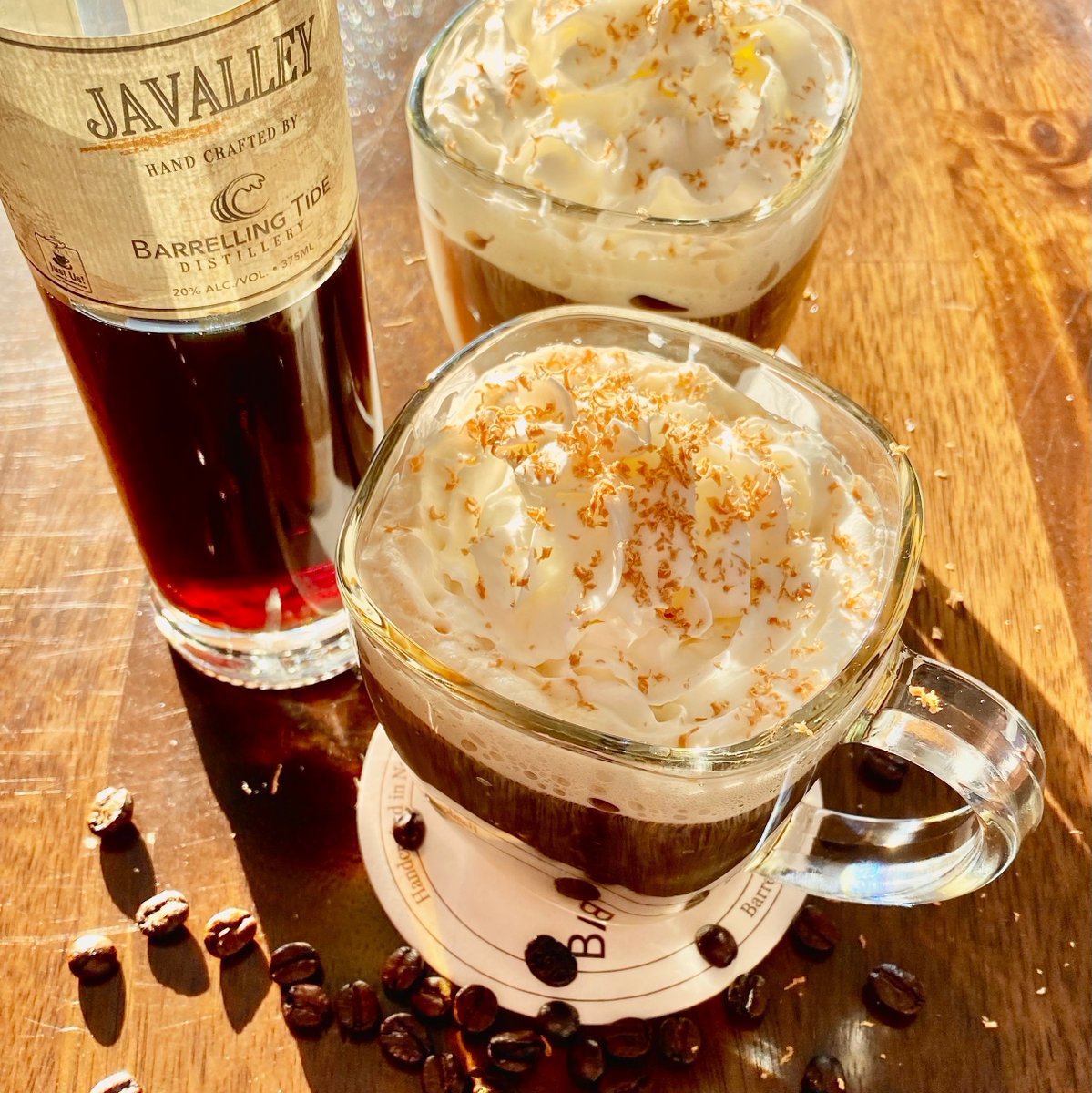 New Cocktail Alert!! 

1.5 oz Windward Whisky
1 oz Javalley
Top with coffee
Heavy cream slightly whipped. 

Buy Now Link in Bio.

📸: @Fishersseeds

#BarrellingTide #Coffee #Cocktail #NovaScotia #Distillery #Whisky #Distillery #Bartender