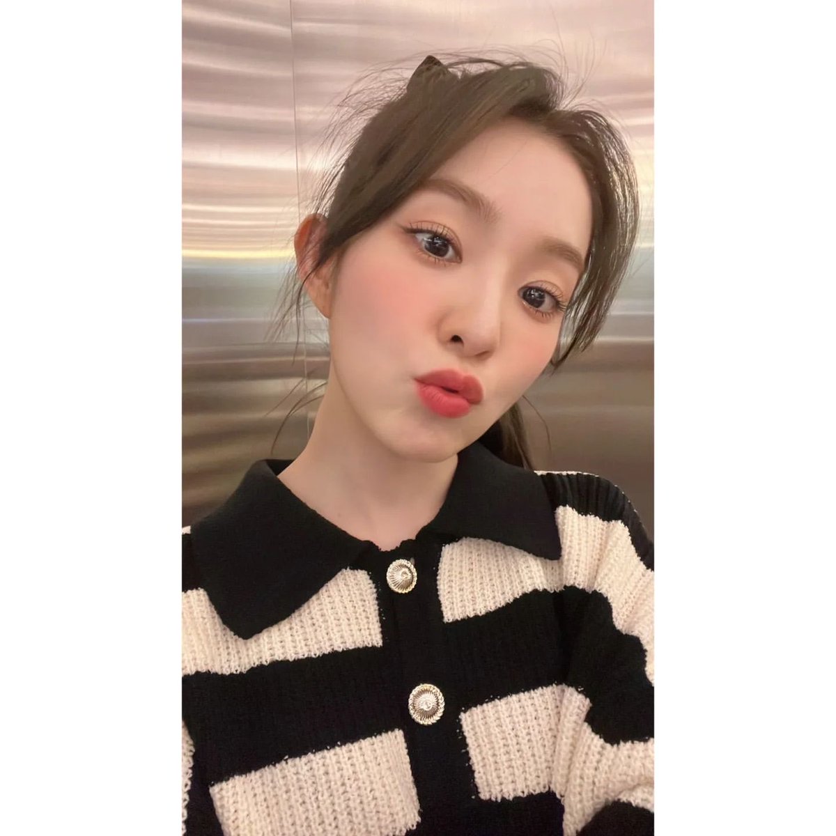 milltteok's tweet photo. 이 아기 어쩔... https://t.co/UZmQBa3yj6