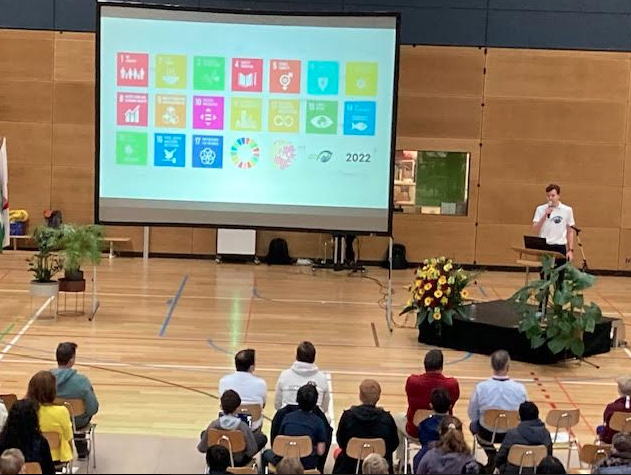 KarissaT10's tweet photo. So awesome seeing @FISChangemakers in action across both campuses @FIS_School yesterday! Amazing work as always by the students and @inspirecitizens! Lovely getting to know @PeterNitschke1 and seeing him in action as well :) https://t.co/upJ9EdJvah