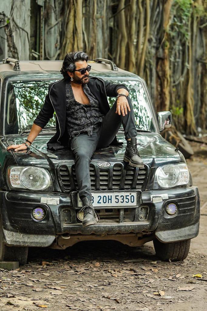 jeet30's tweet photo. To my fans - 

I am humbled for the care, concern &amp; love you guys have been showing towards #Raavan.
I have been reading each n every comment that you guys have made… 
Soon there will be a few updates on your way &amp; We promise the visuals will be worth the wait !!

#Heartfelt https://t.co/rhLbcj1GCl