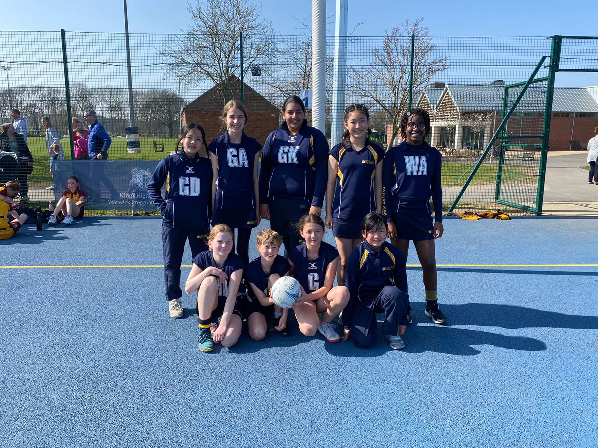 These girls made us very proud on court today! We made it into the FINAL, against The Croft school. 
Half time- Croft 3-2 Oxford 😬
Full time-  Croft 7-3 Oxford
  
Heading back to Oxford with 2nd place 🥈🥳 Happy Saturday!
Thank you for hosting <a href="/WarwickPrep/">Warwick Prep School</a>