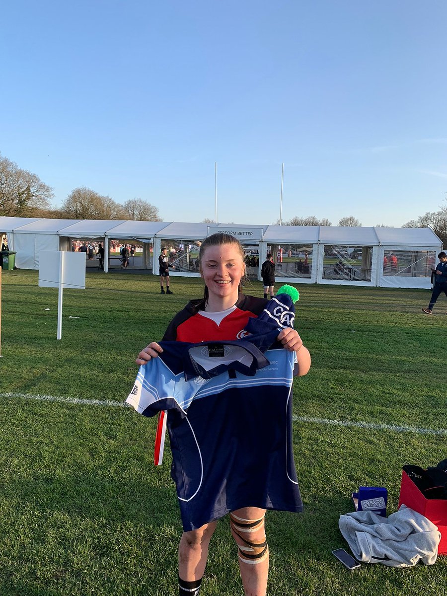 SaracensWomen's tweet photo. Congratulations to Saracens Oaklands College who are U18 Girls Runners-Up at HSBC National School Sevens @RPNS7, in a thrilling narrow defeat to Exeter College.

Georgia Cartwright wins Try of the Tournament with a great length of the field team effort in the QF final stages! https://t.co/kGZjXX7y19