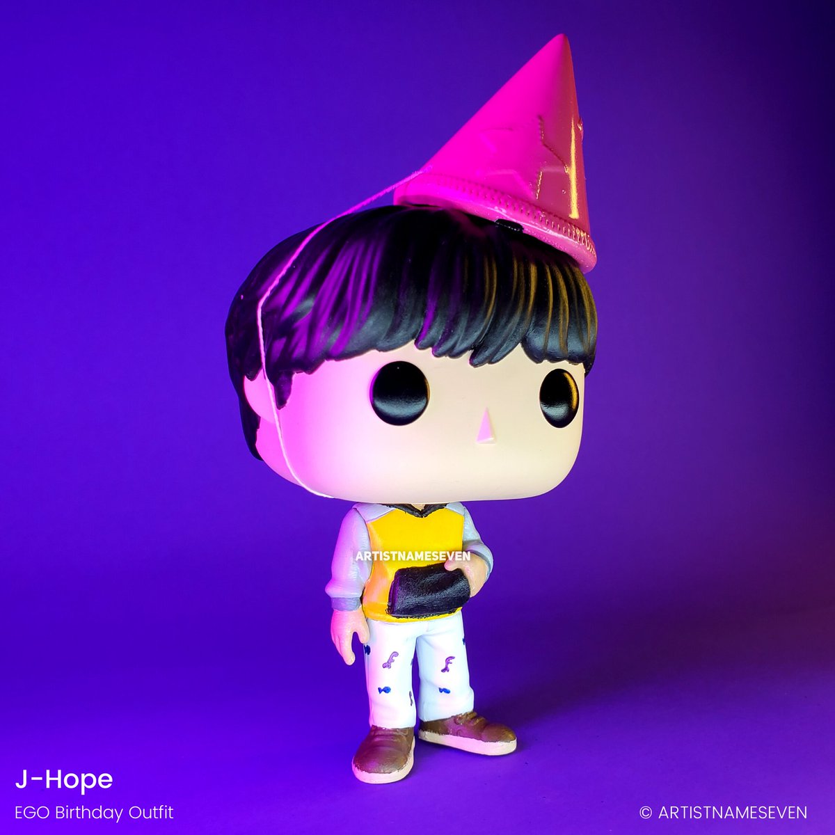 ArtistNameSeven's tweet photo. That's my Ego! π
Custom JHope Birthday Funko w/ removable hat
https://t.co/ovyakLod14
#jhope #btsfunko #btscustomfunko #artistnameseven #jhopeego https://t.co/W7Y9DMTQtw
