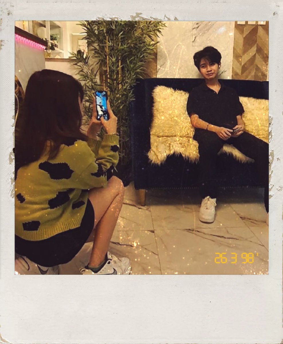 ak_cyx's tweet photo. polaroid love <33

#AshkenLoveTeamInGMA
#AshkenNextLoveteam
#Ashken
@Sparkle_GMA https://t.co/F55nZqbOwY