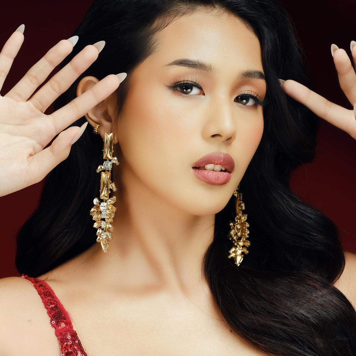 sweetfun0927's tweet photo. "THIS IS YOUR MOMENT OWN IT".
GO MUPH22SOPHIA 
@sophiavtorres_

#MissUniversePHOnKumu
#KumuTeamsD7 https://t.co/vSaYdxbVQi