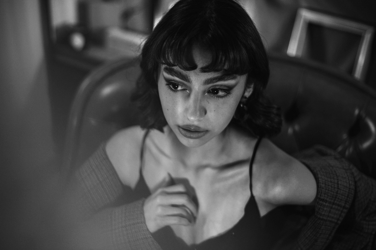 AV_Filmmaker's tweet photo. Temática: Blanco y Negro 🤍🖤

Felicidades a @Mausneko por ser la ganadora de este primer directo con una obra tan expresiva.

Quiero destacar los trabajos de @piccolaragazzza, @nosoyBenja_  y @Just25Migue que han captado a la perfección la esencia del uso de lo monocromático. https://t.co/9DkT9iP8xR