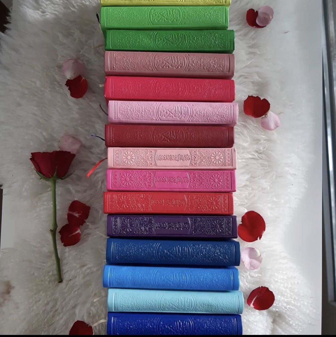 rainbowquran_'s tweet photo. 😍✨🙏🏽 #GiftToTheWorldGiftForAll #PerfectGiftAnyday #OrderYoursToday #Souvenir https://t.co/tpS0QK3J2E
