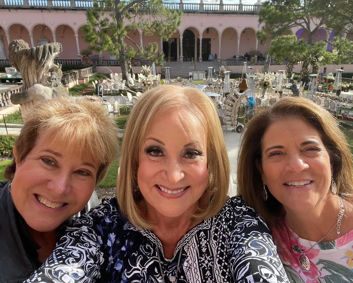 Wishing a very happy birthday to my dear friend <a href="/deborahjshelton/">Deborah Shelton Herrmann</a>. You are one of the kindest people I know. Your friendship means so much to me and to so many others. You have an adventurous heart and I love joining you on your journeys. 😘😘