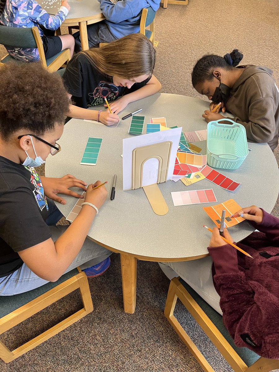 claryfrench's tweet photo. Poetry stations hosted by @heatherbmaguire were the perfect way to head into Spring Break!  #readersmakeleaders @WillistonTigers https://t.co/GcosM7Pllh